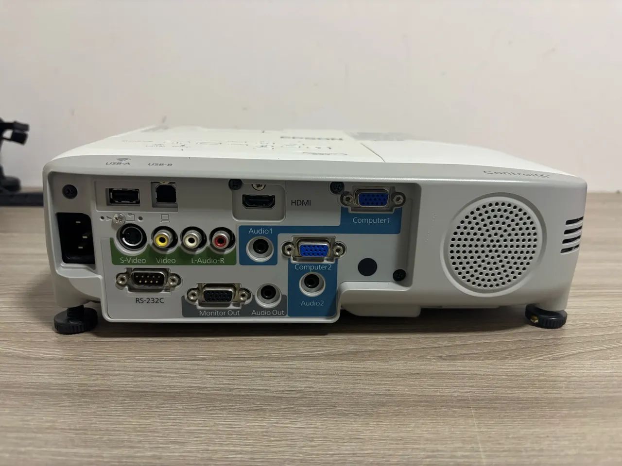 Projetor Epson PowerLite S27 - Foto 3