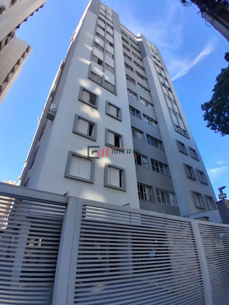 Edifício Castel Gandolfo / Apartamento três dormitórios 2 banheiros e uma vaga de garagem  - Foto 2
