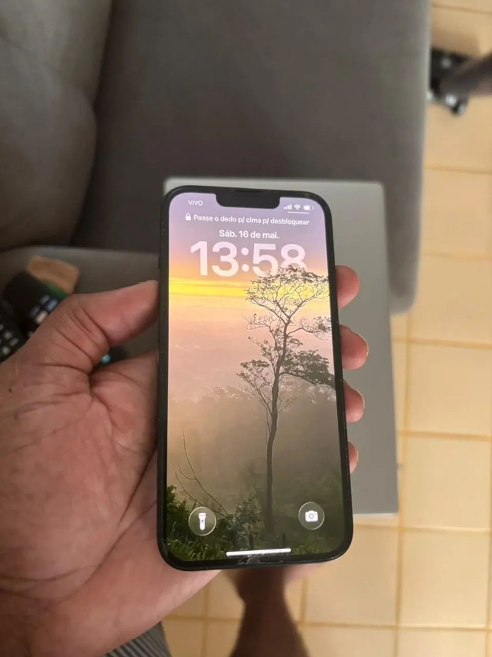iPhone 13 128GB - Bateria 77% - OPORTUNIDADE - Foto 4