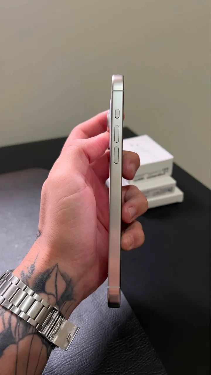 iPhone 15 pro max 256gb 100% bateria  - Foto 4