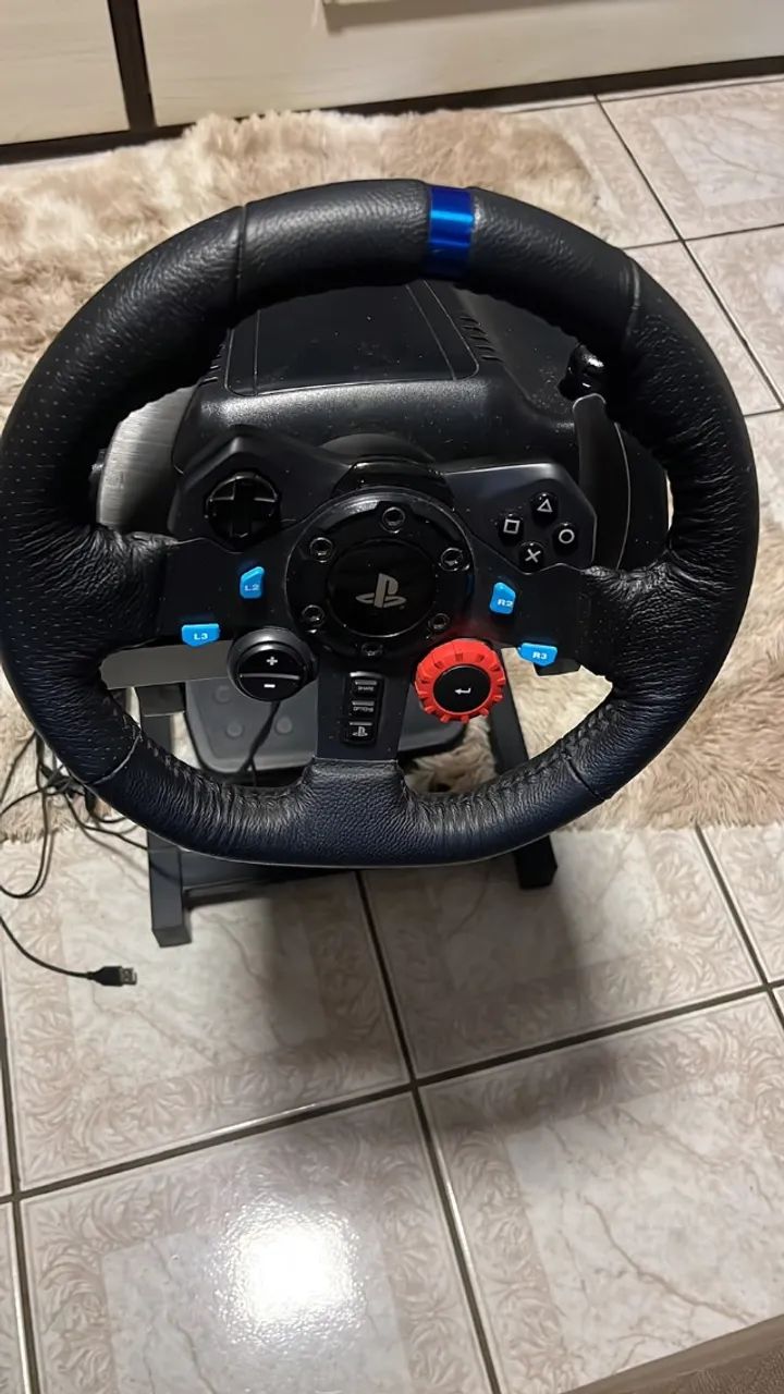 Volante Logitech G29 Driving Force para PS5, PS4, PS3 e PC com suporte - Foto 2
