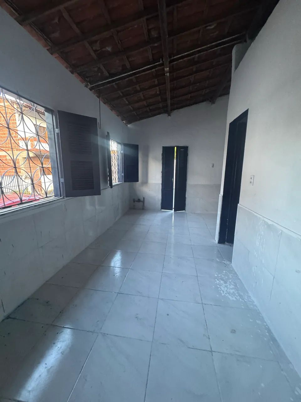 Aluga-se casa recém reformada  - Foto 5