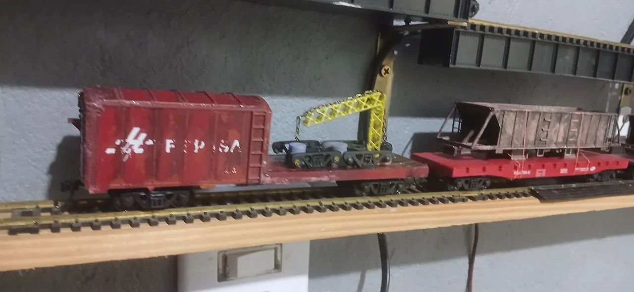 Lote com 5 vagões HO - Foto 2