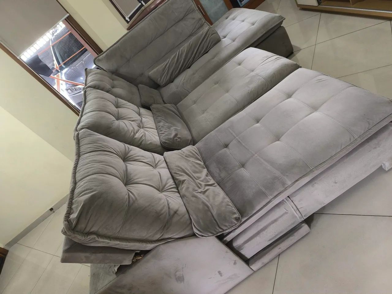 Sofá retrátil luxo Moderno - vira cama casal  - Foto 3