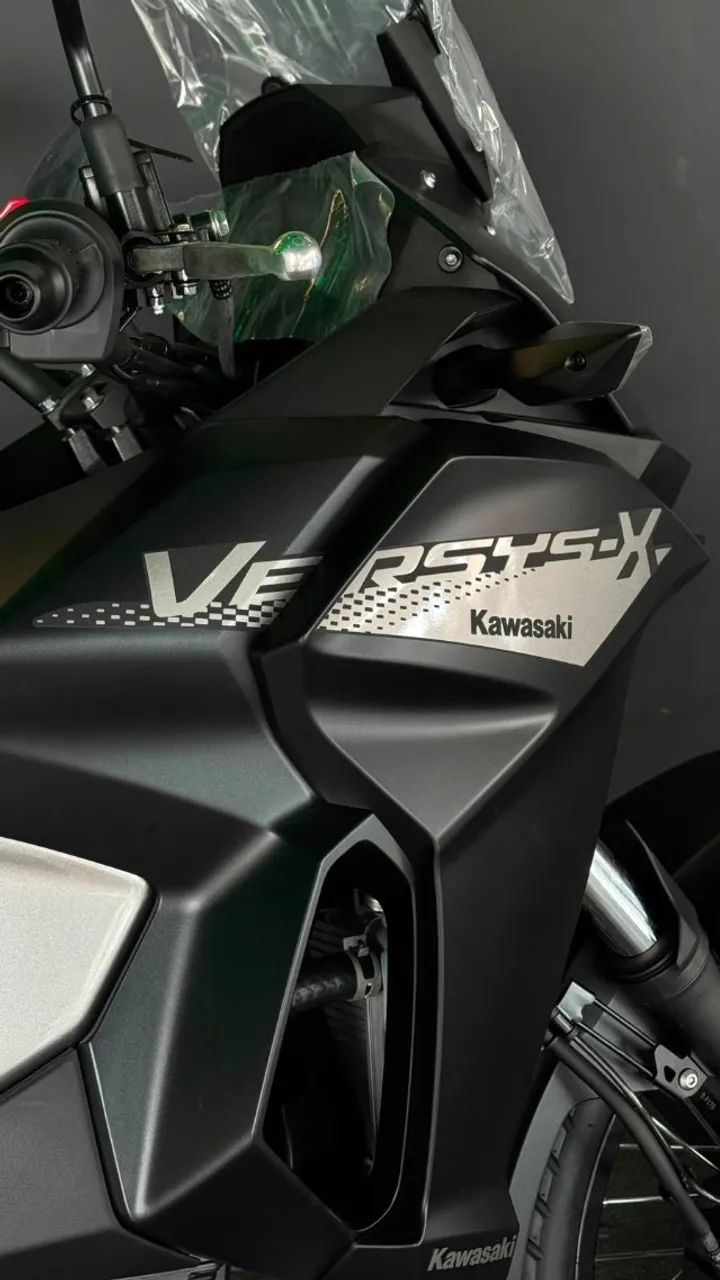 KAWASAKI VERSYS X 300  - Foto 3