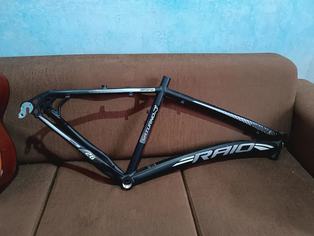 Quadro e aro 26