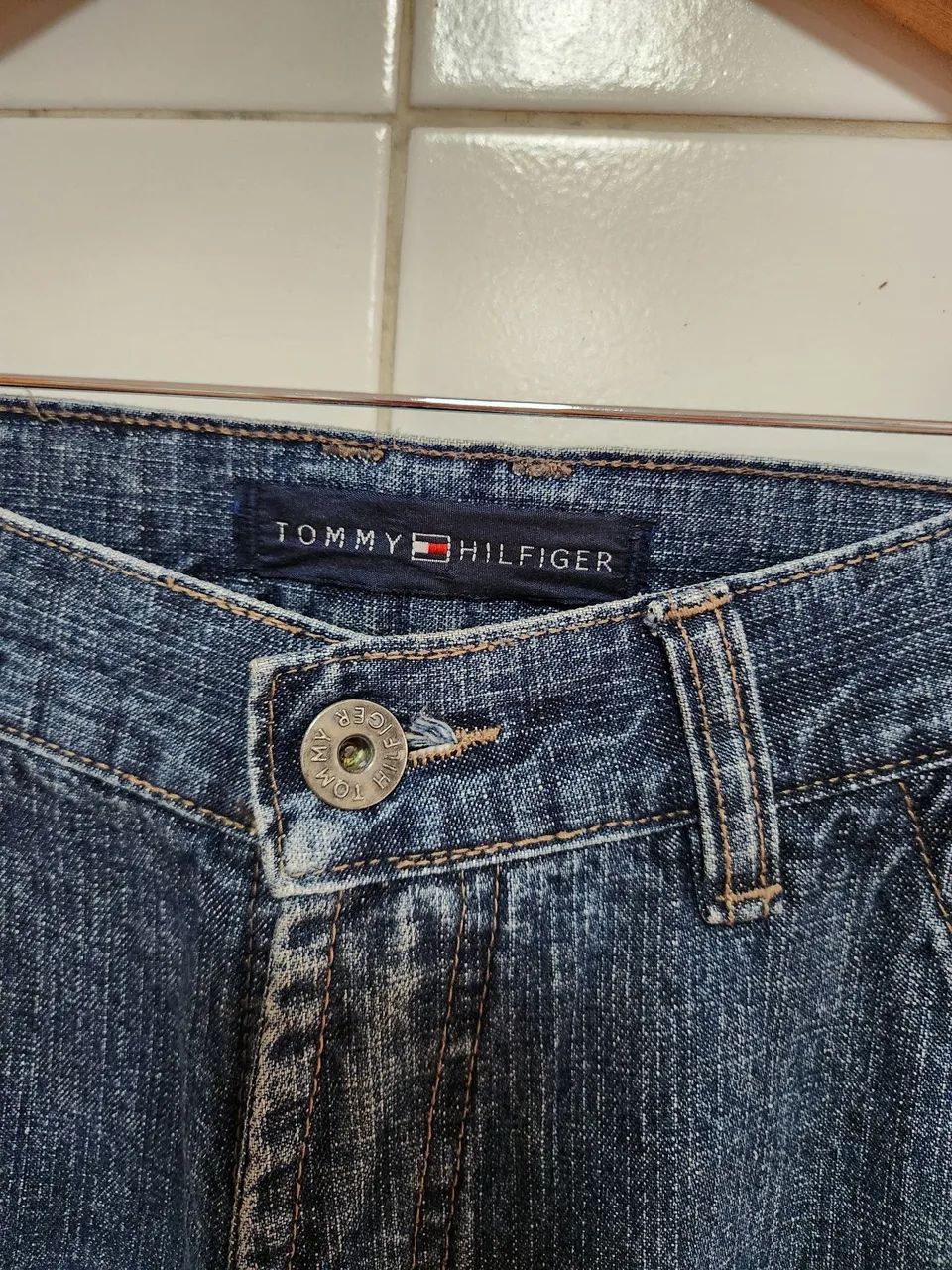 Calca jeans tommy hilfiger 38 (masculina) - Foto 2