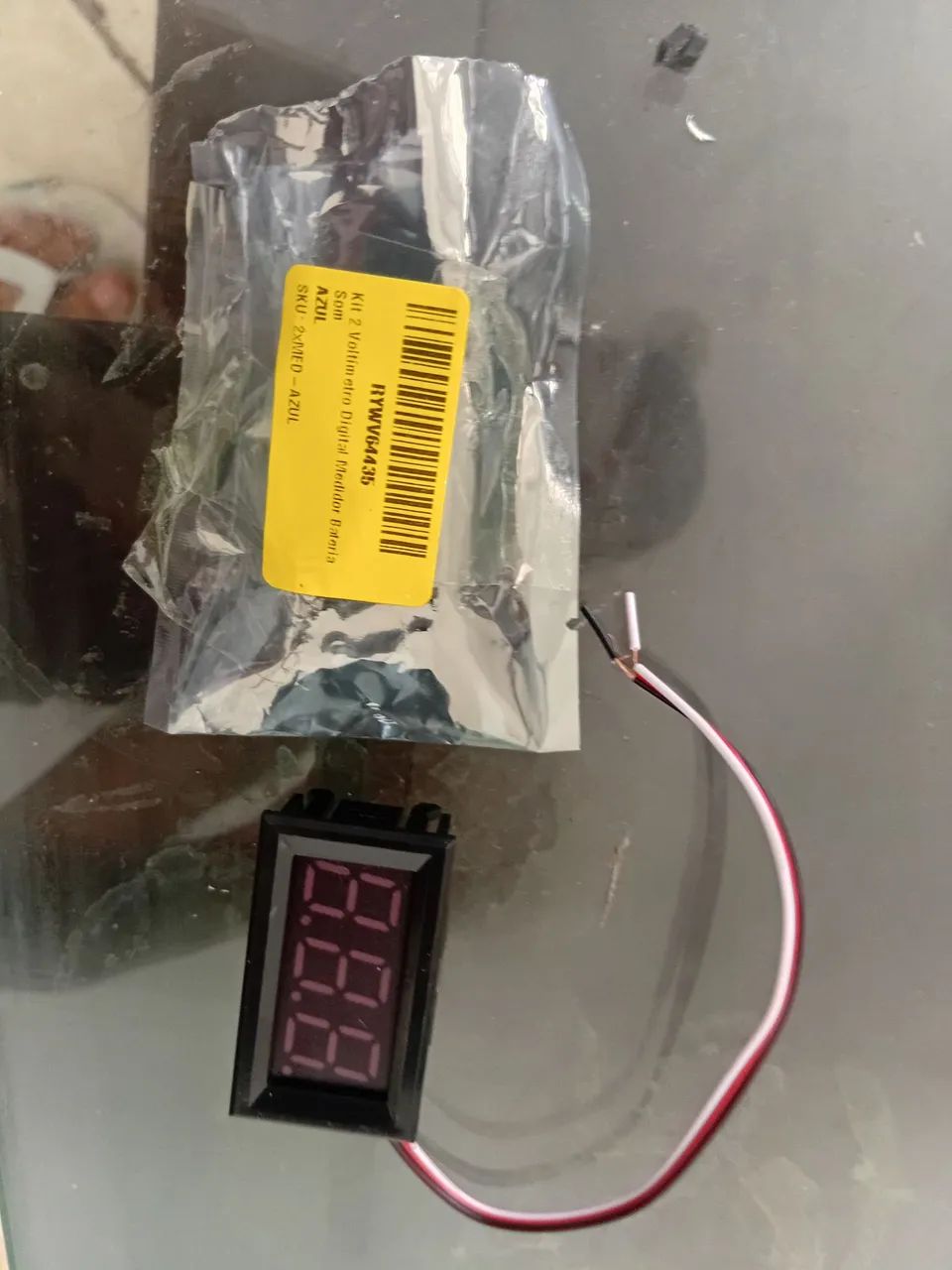Voltímetro ( medidor de bateria) barato 