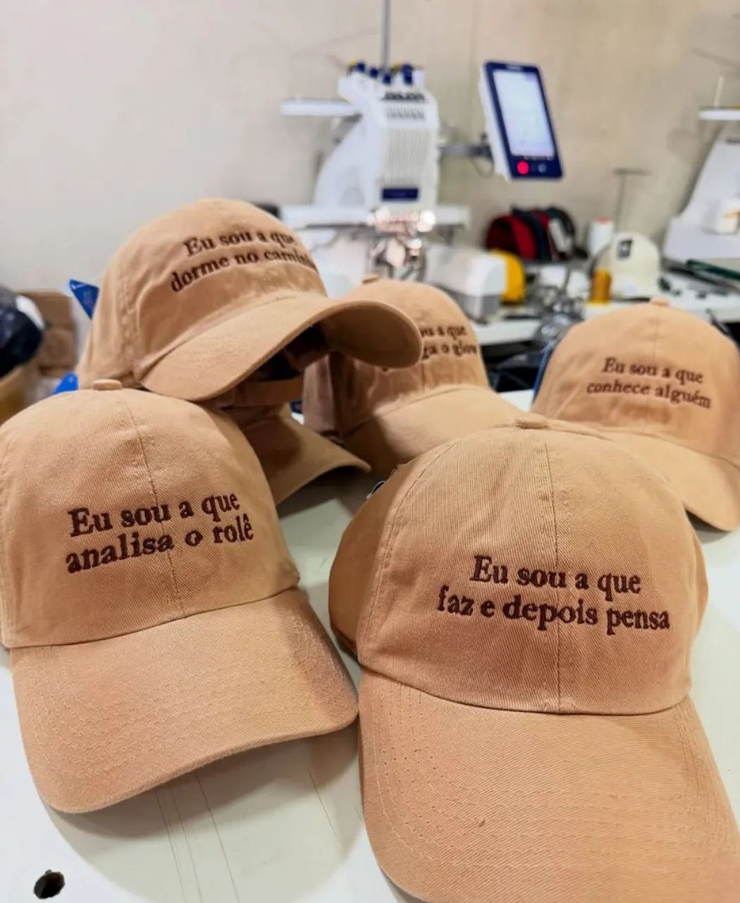 BONÉS PERSONALIZADOS  - Foto 4