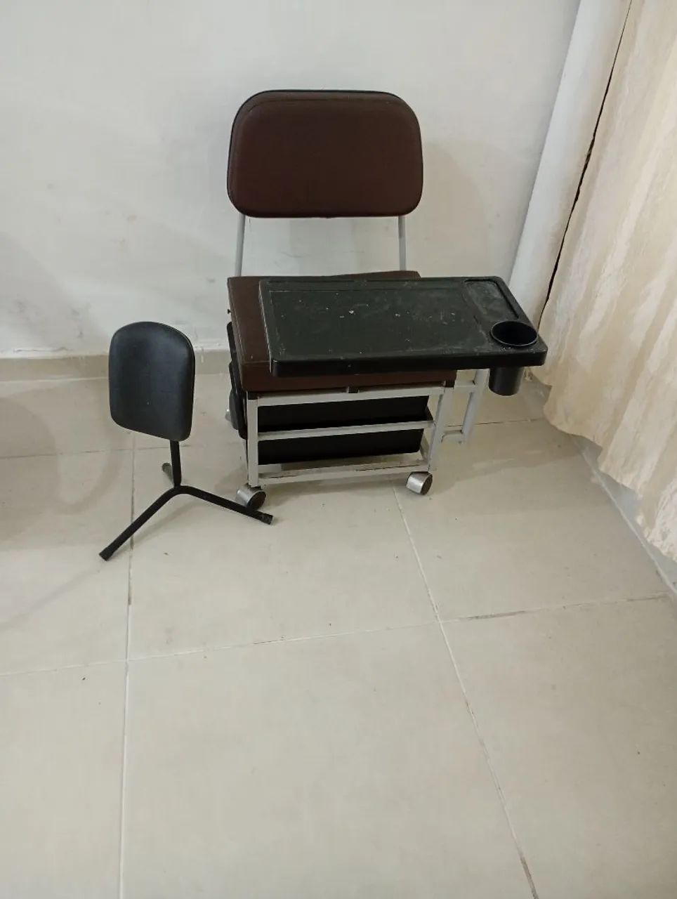 Cadeira manicure 