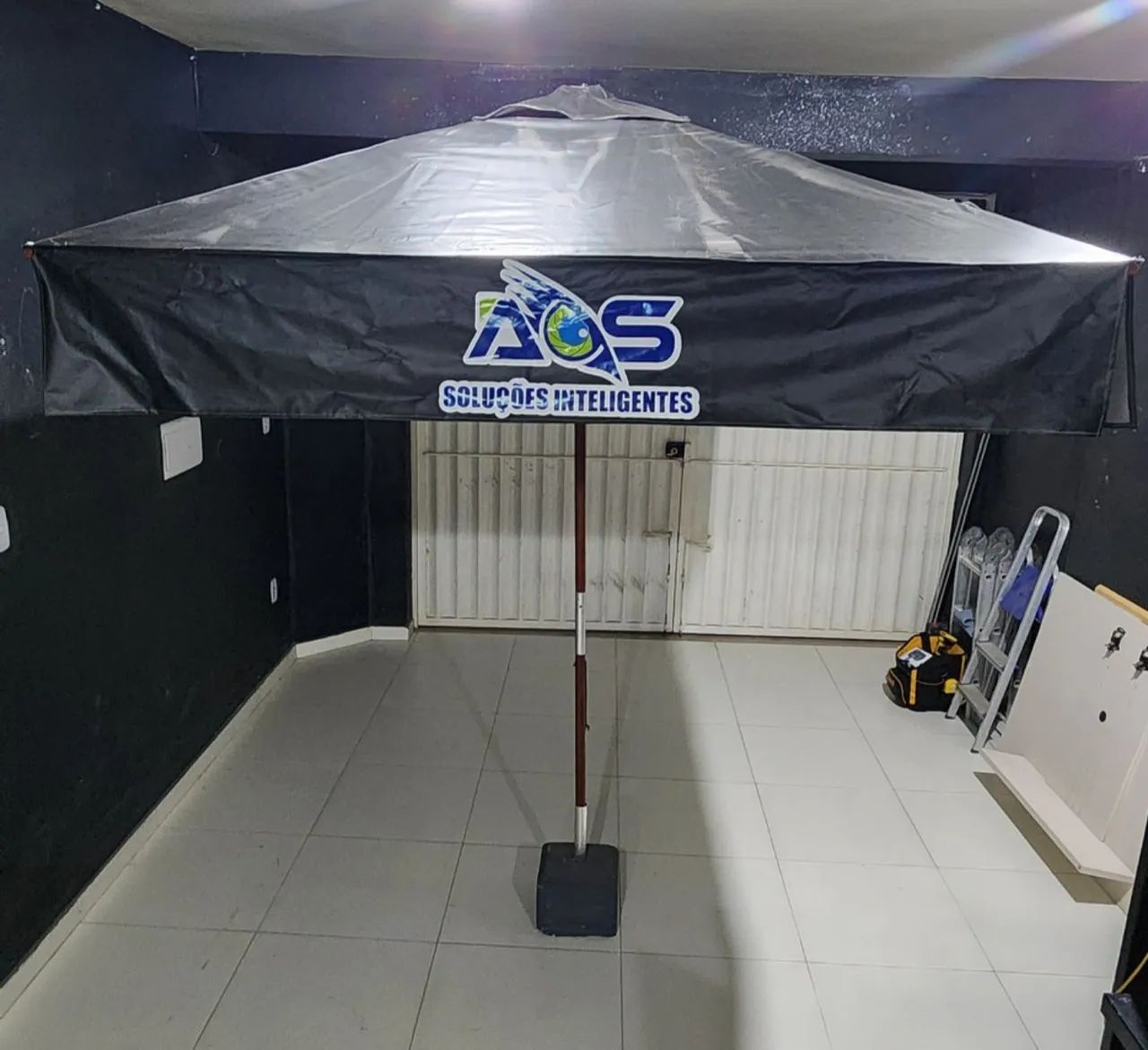 Sombreiro ja com peso 2x2mt