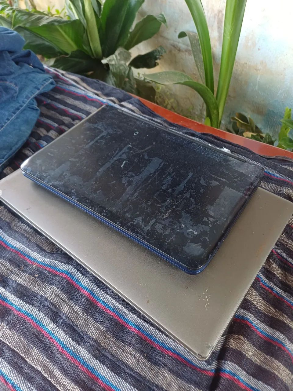 Vendo notebook para retirada de peças 