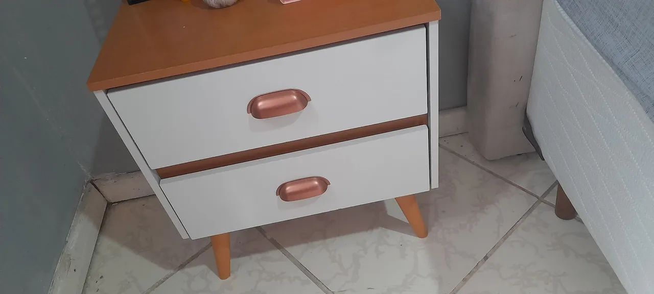 Mesinha de cabeceira  - Foto 3