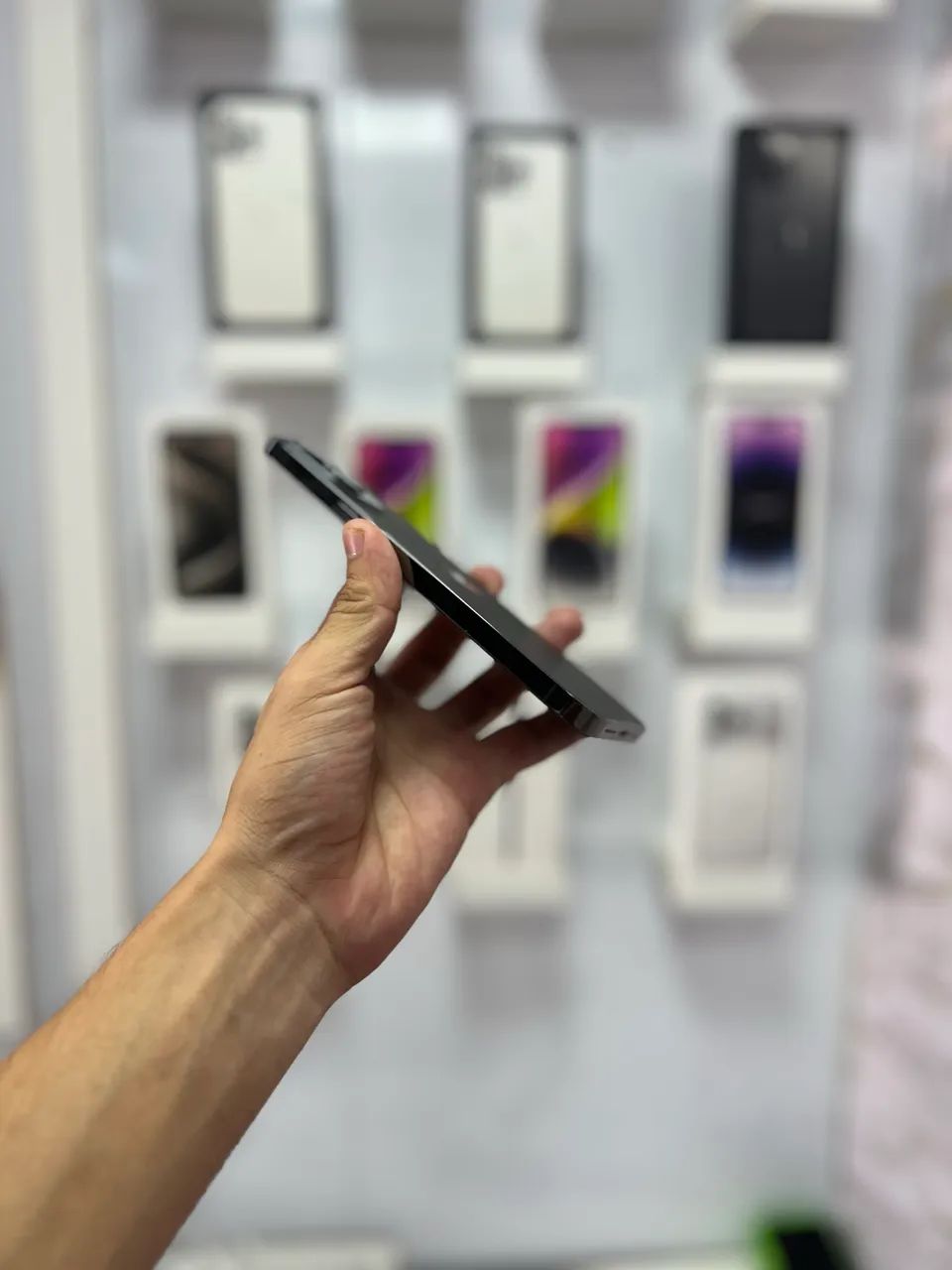 iPhone 13 Pro Max - 512GB ( seminovo grafite )  - Foto 2