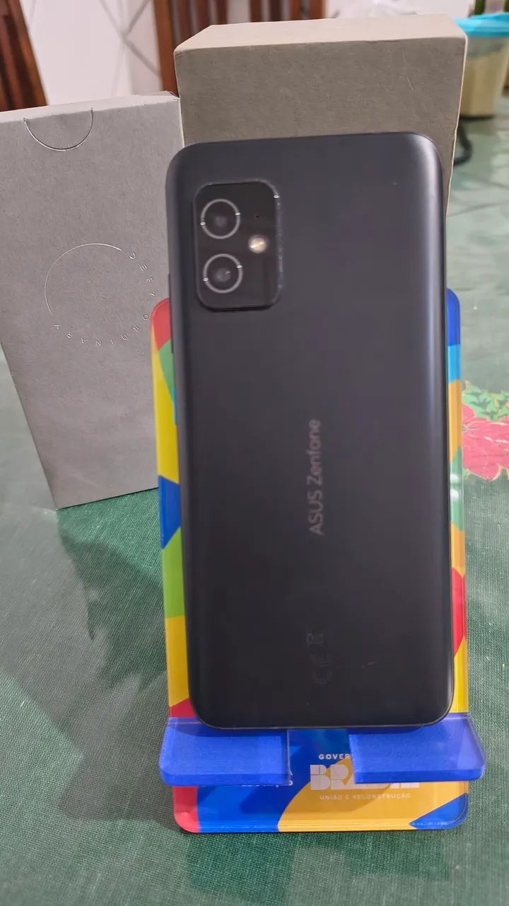 Asus Zenfone 8 - Foto 2
