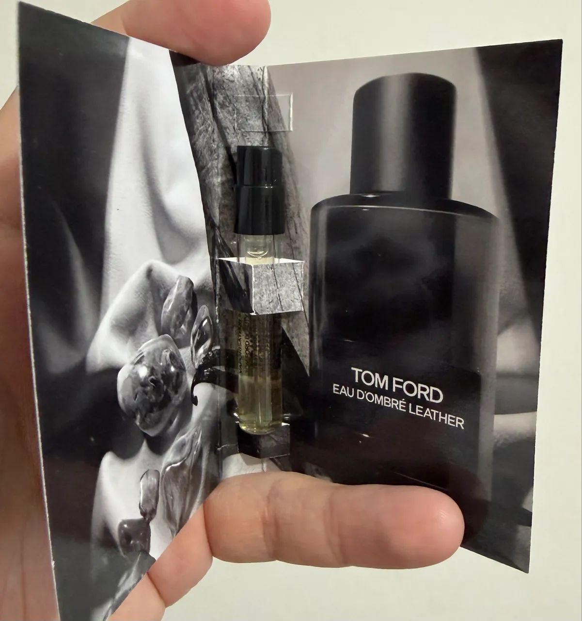 Tom Ford Eau D Ombré Leather EDT 1,5ml - Foto 3