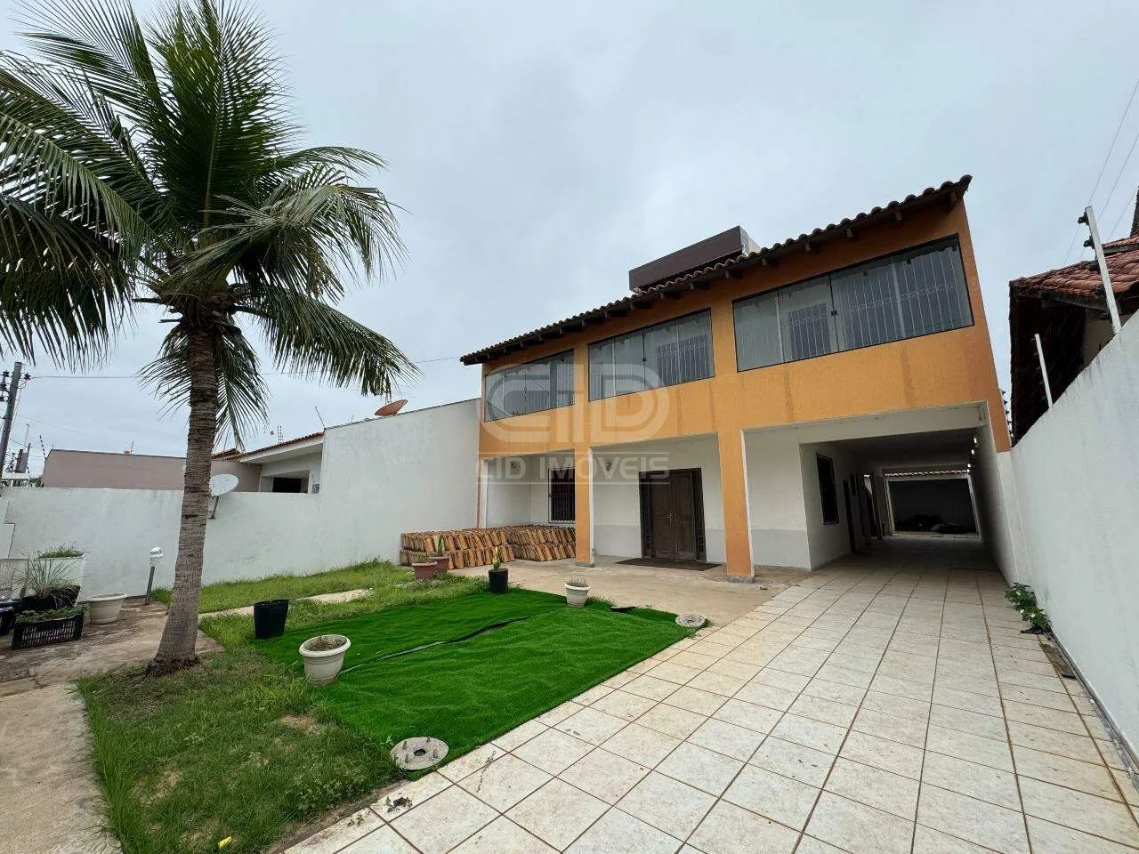 Sobrado Comercial com 6 Salas no Jardim Itália