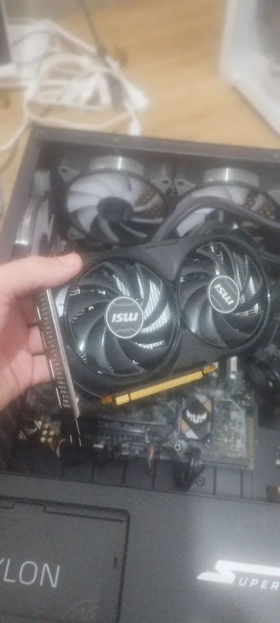 PC GAMER R5 5600 RTX 4060 32GB RAM - Foto 2