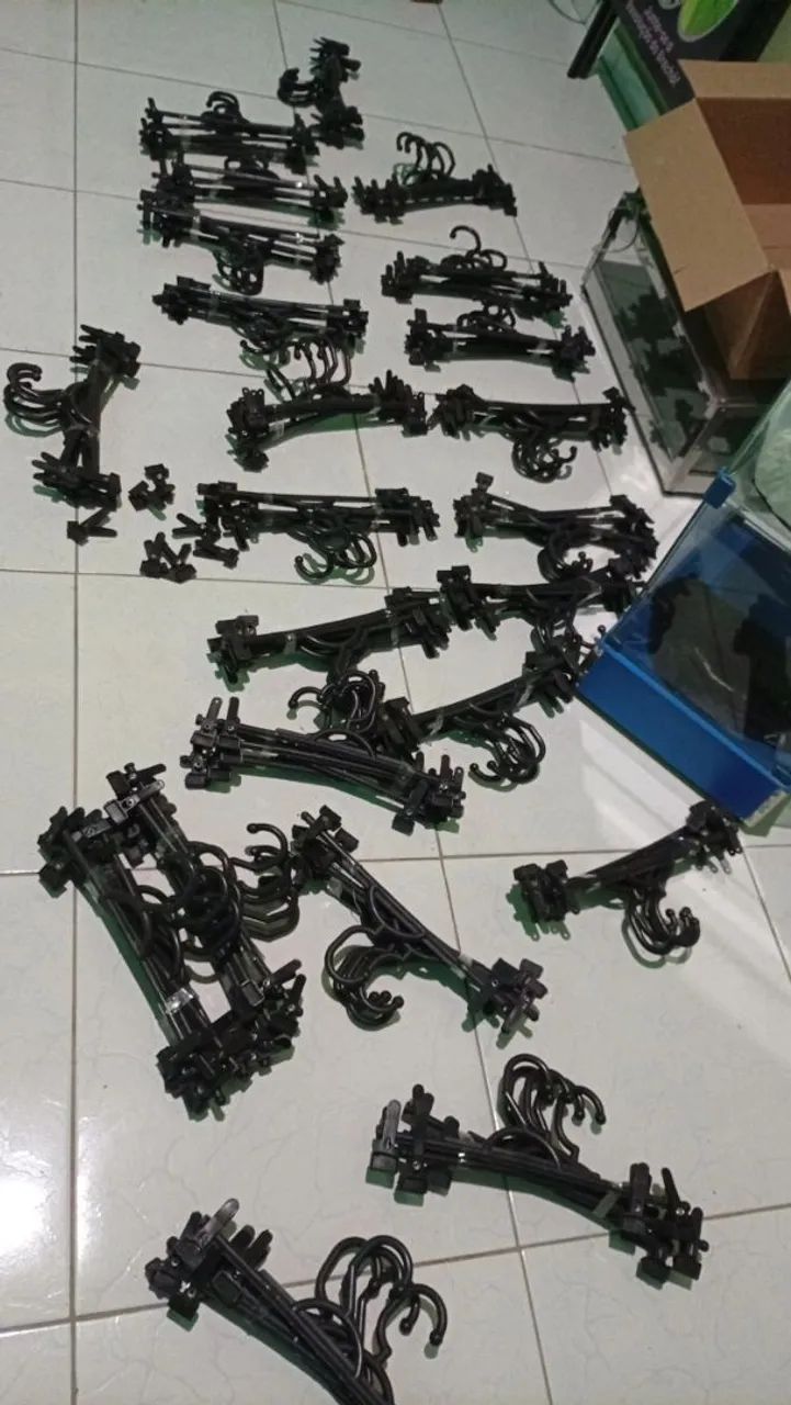 Cabides de roupa novos  - Foto 2