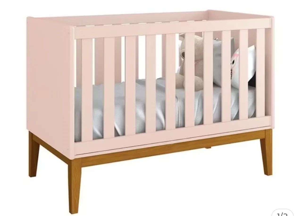 Berço americano classic marca Reller cor rosa chá 