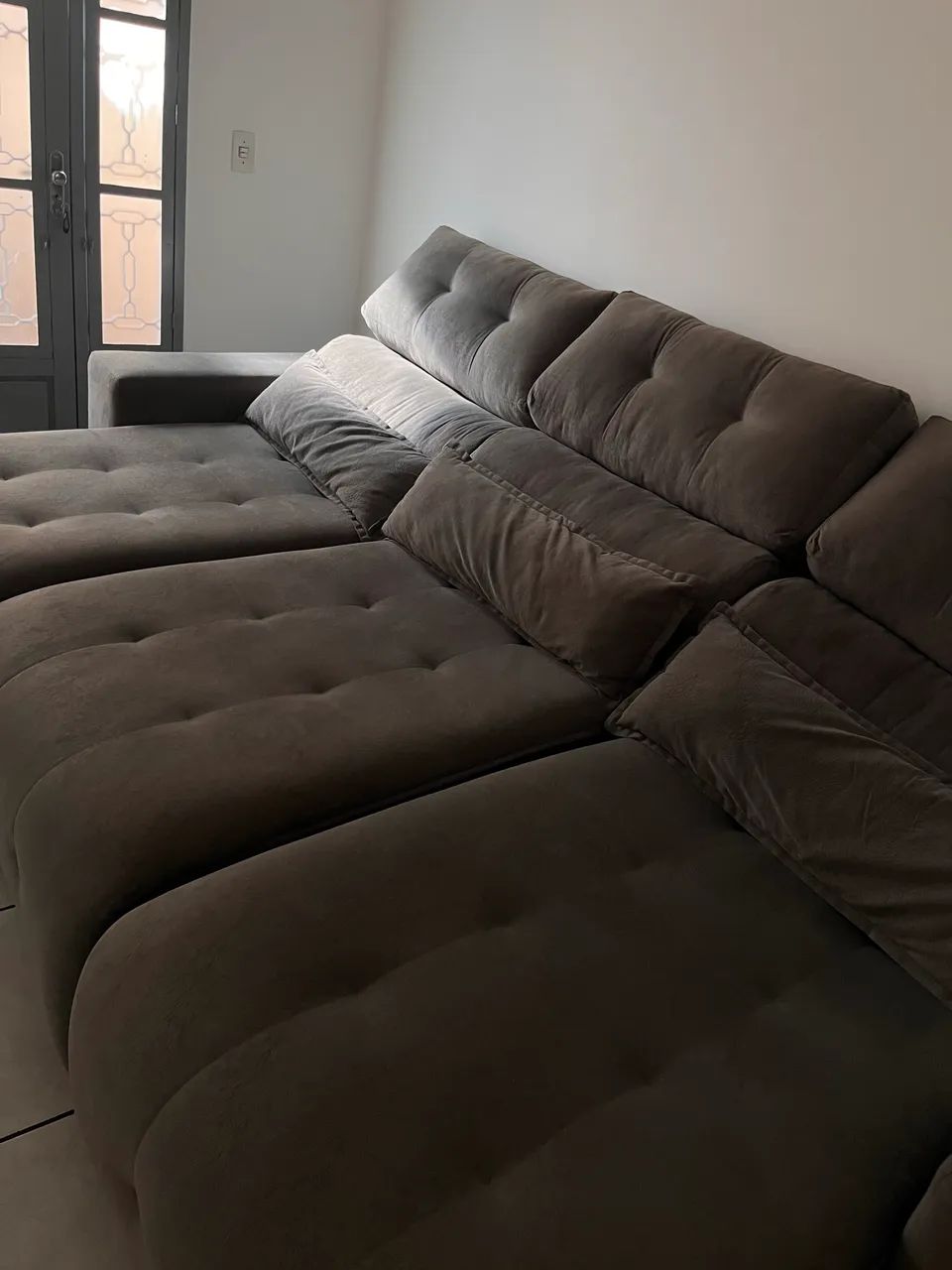 Vendo sofá retrátil inclinado  - Foto 3