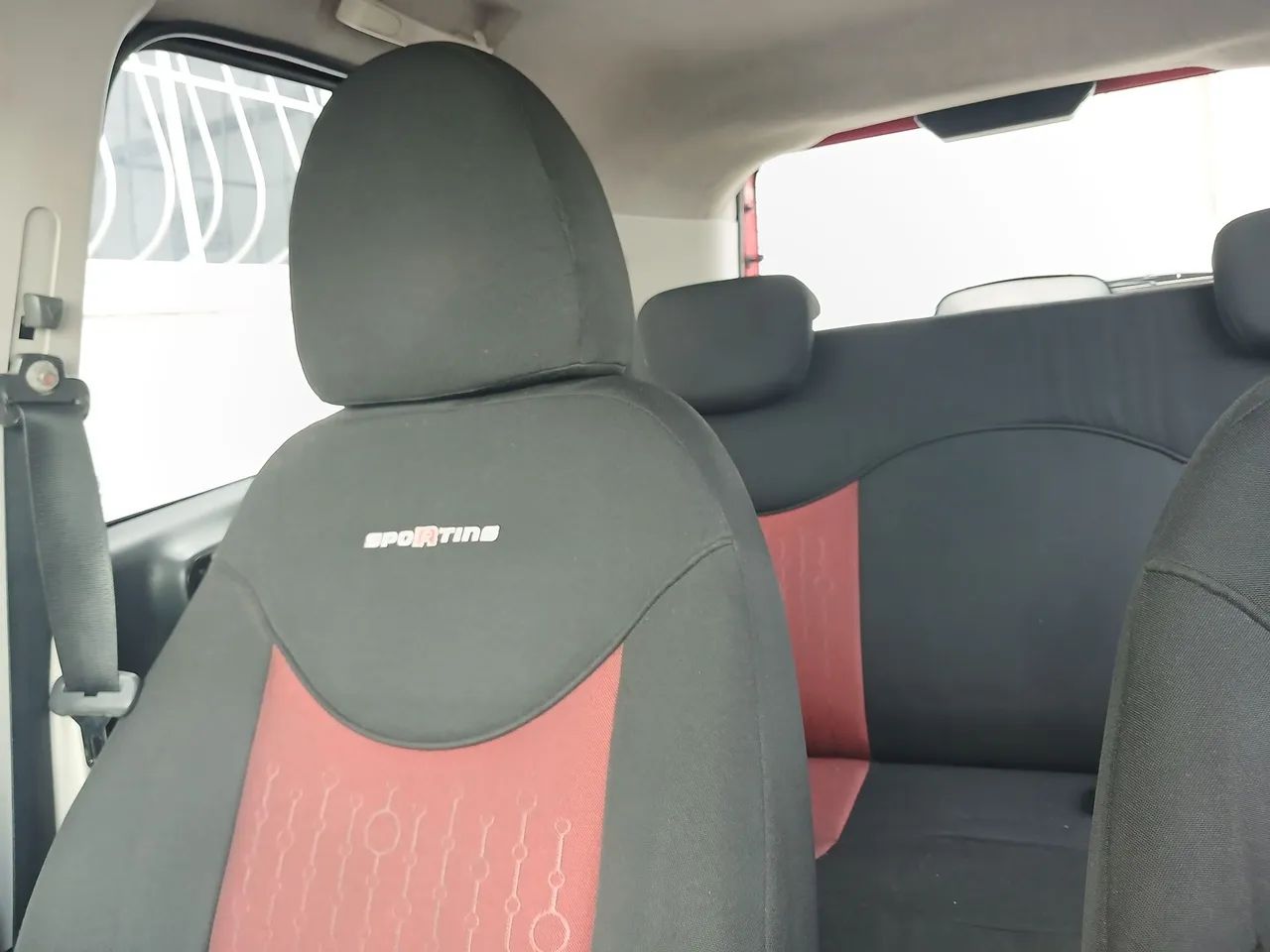 Fiat Uno Sporting 1.4 EVO Fire Flex 8V 4P 2012 - Foto 5