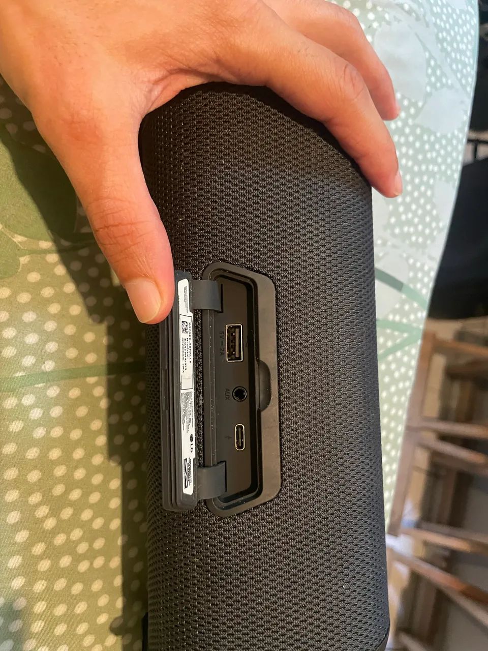 Caixa de Som Bluetooth LG XBOOM Go XG7S - Foto 3