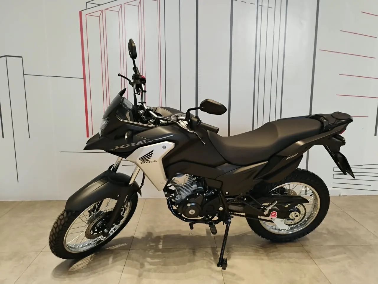 XRE 190