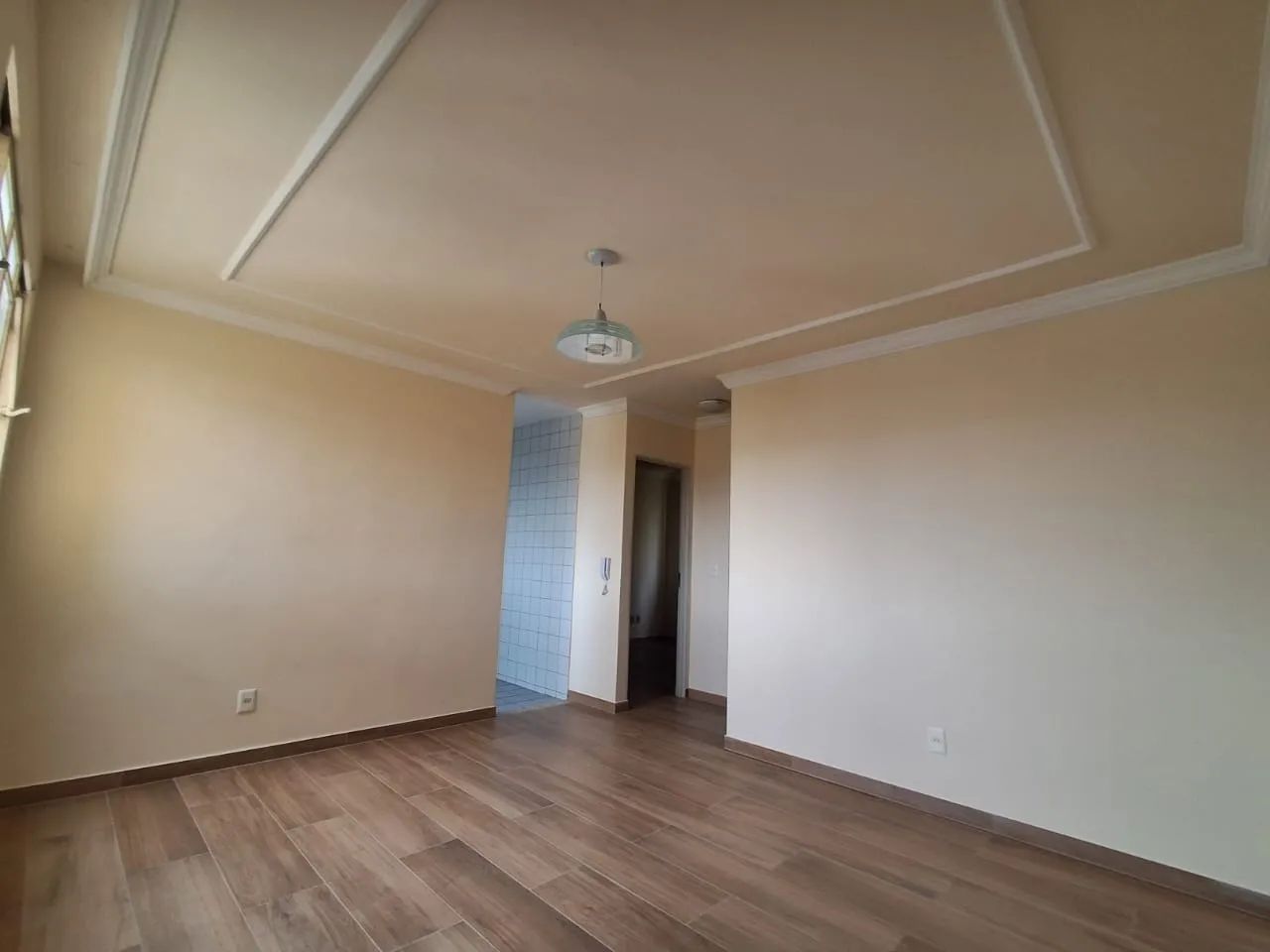 2 Quartos com Armários - Excelente Localização - Foto 3