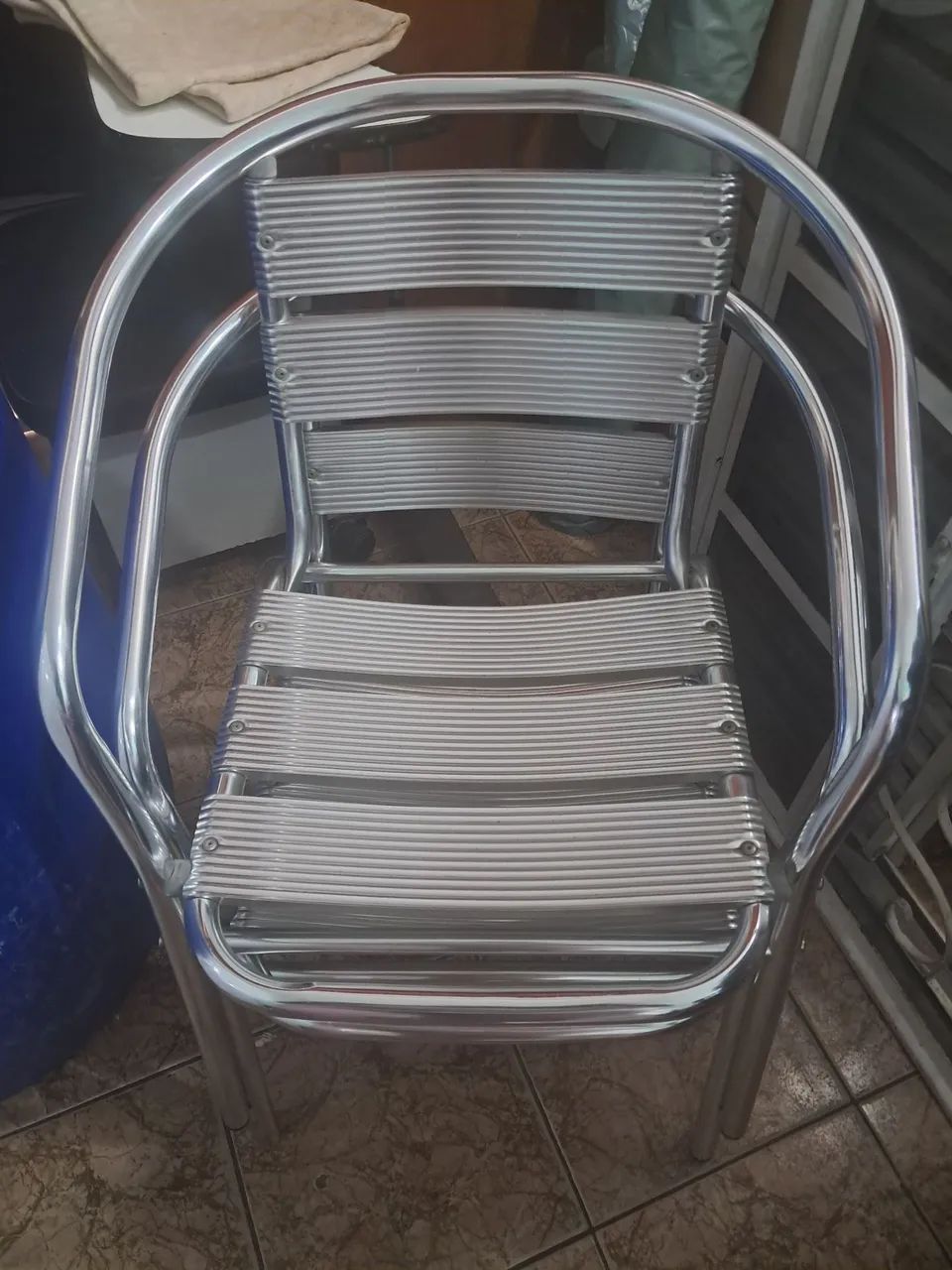 Cadeiras de aluminio