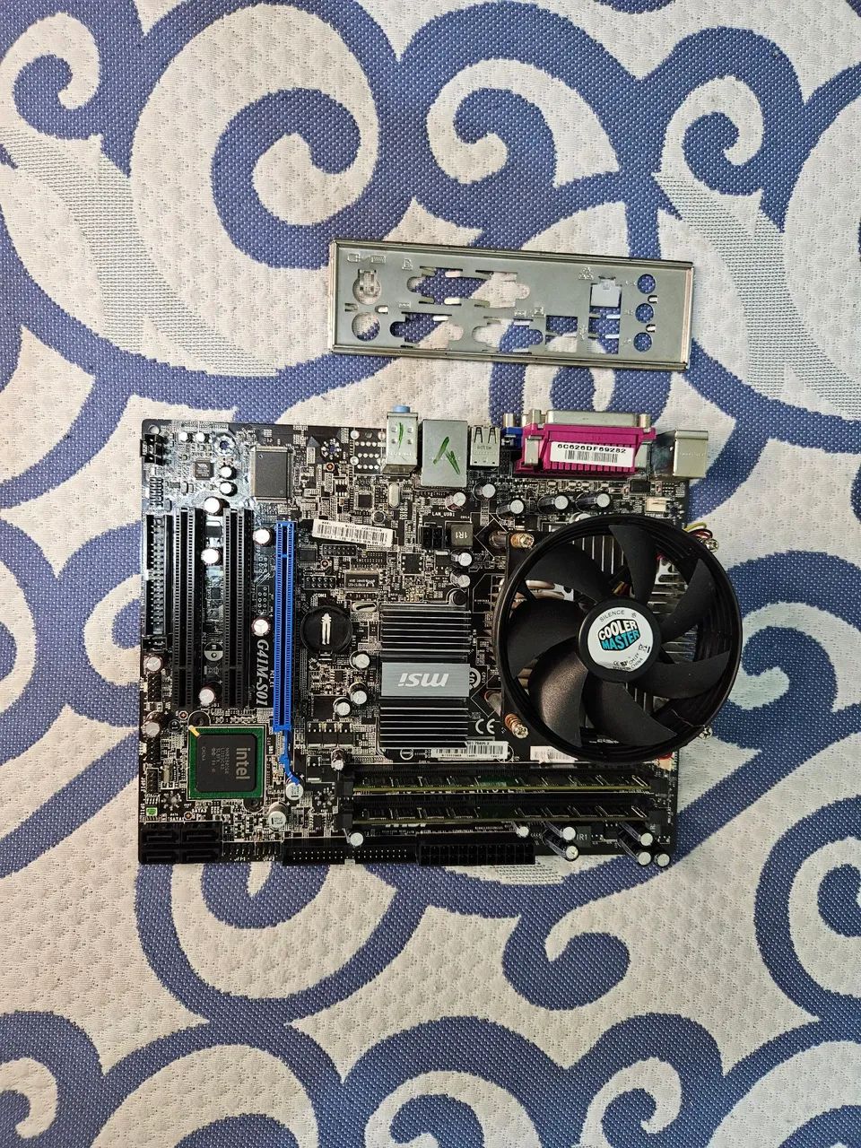 Kit 775 MSI + Pentium +4gb Ram!