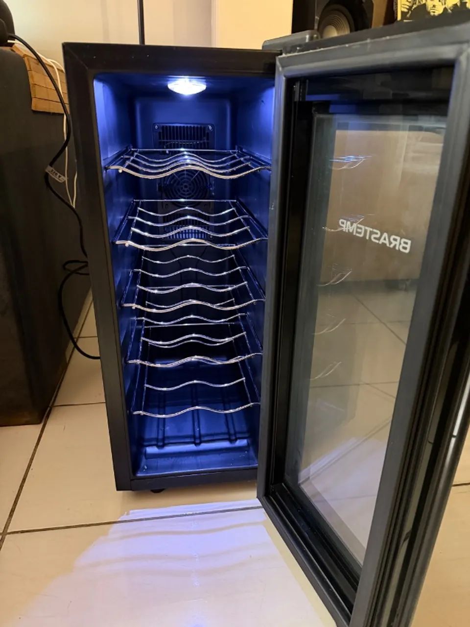 Adega Climatizada Brastemp - Foto 2