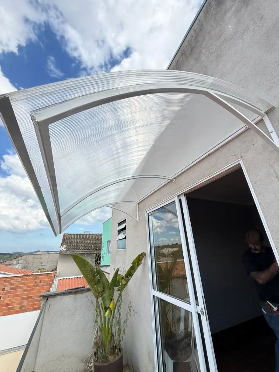 Toldos e Coberturas em Policarbonato Sob Medida | Proteção Contra Sol e Chuva - Foto 4