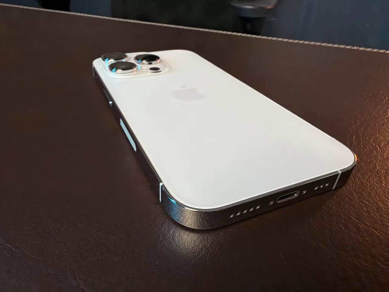 iPhone 14 Pro 256gb impecável - Celulares e Smartphones - Pedra