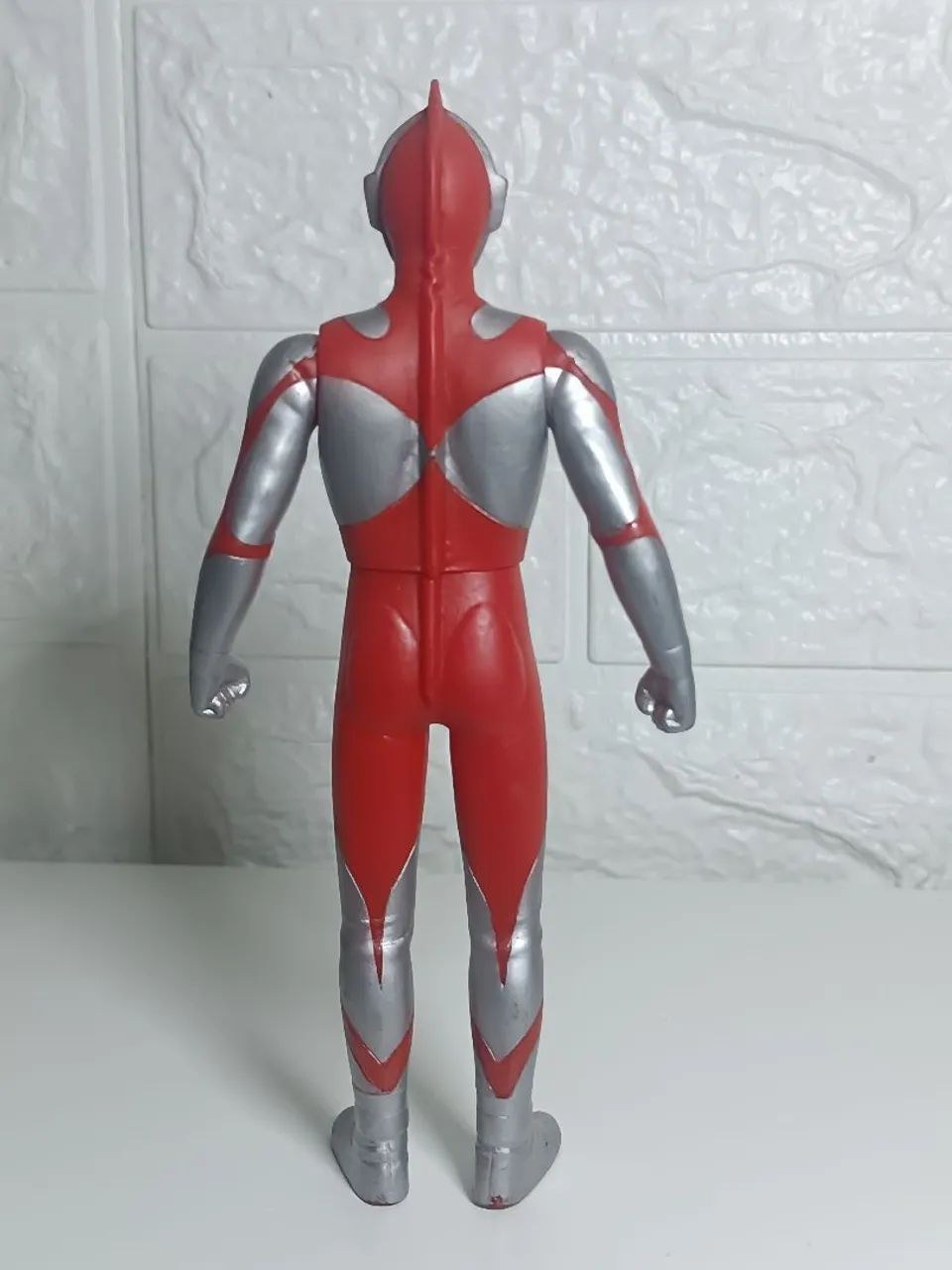 Boneco Ultraman 17 cm Bandai  - Foto 2