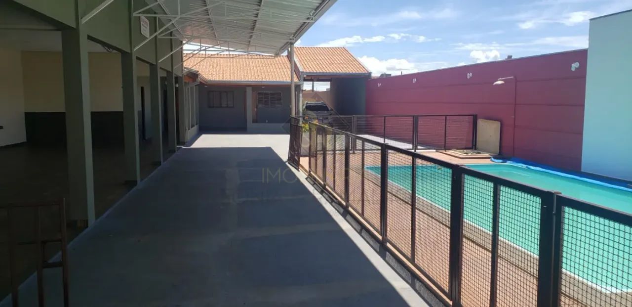 Área à venda, 1250 m²