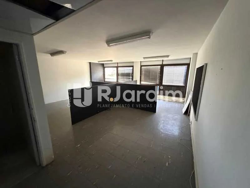 Sala Comercial à venda, 108 m² no Centro RJ - Foto 2