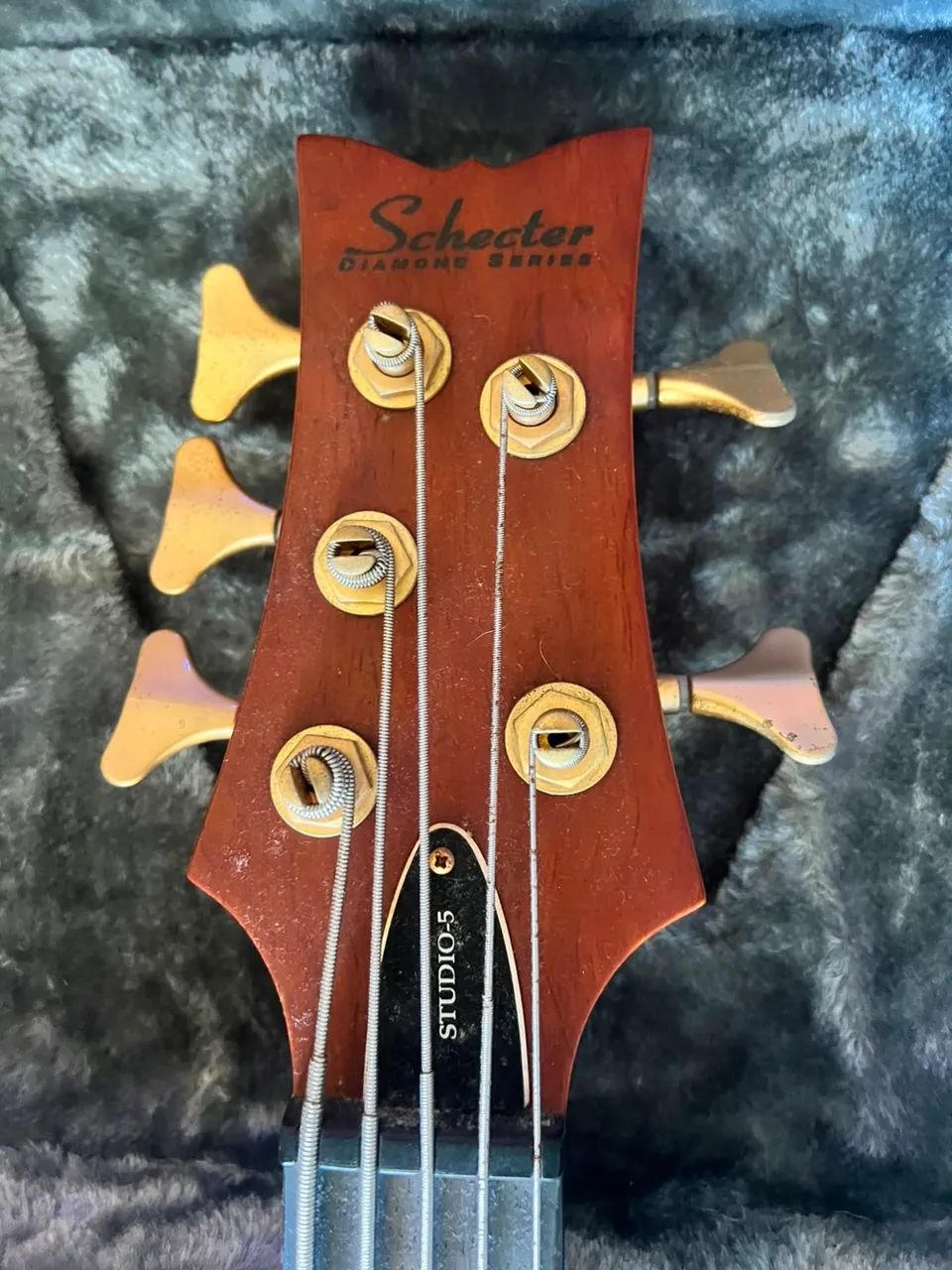 Contrabaixo Schecter Stiletto Studio-5 - Foto 3
