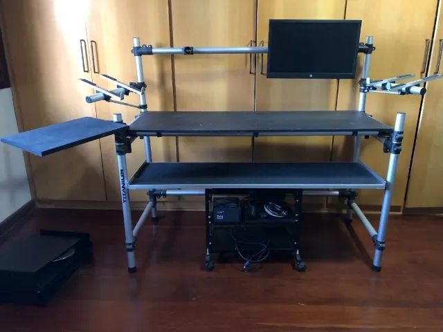 RACK TITANIUM