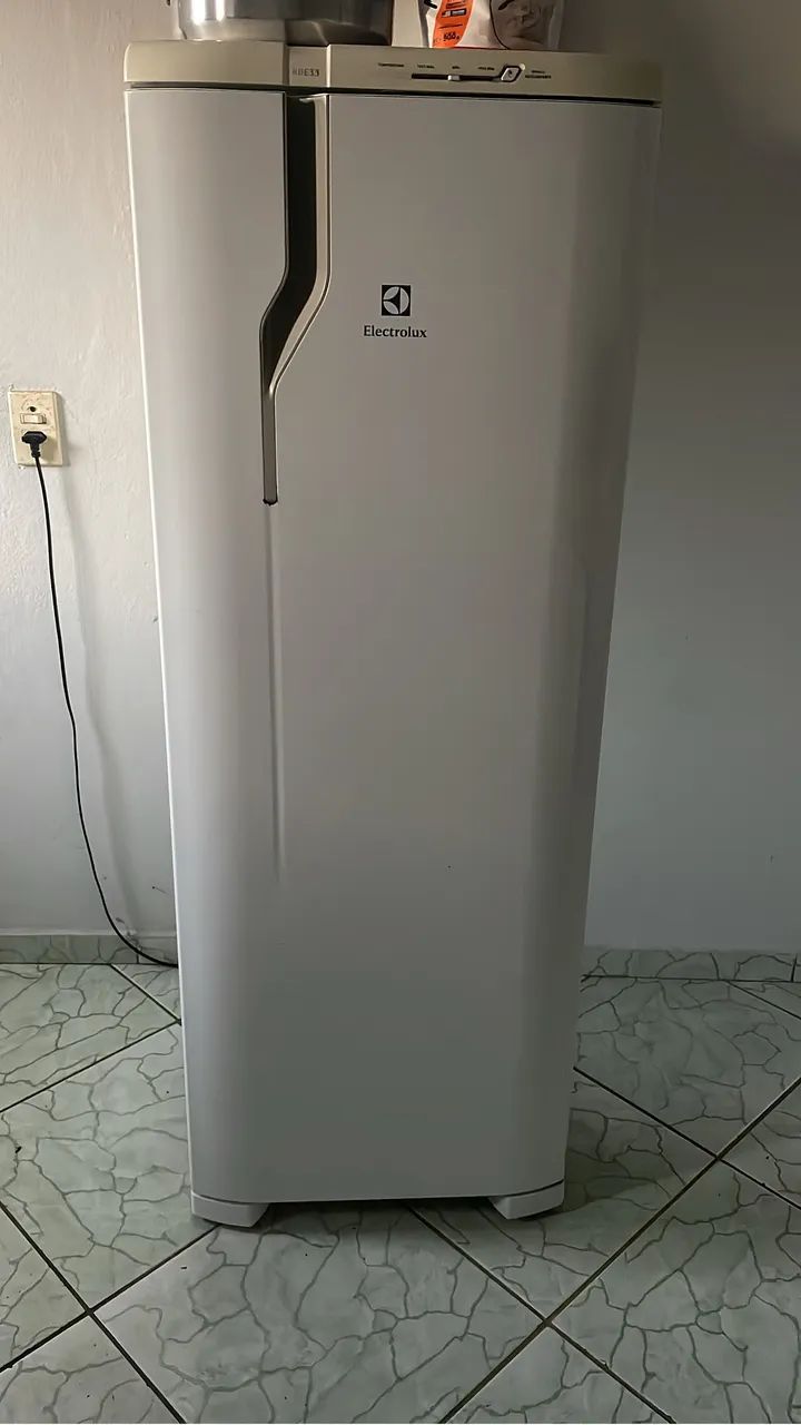 Geladeira Eletrolux  - Foto 2