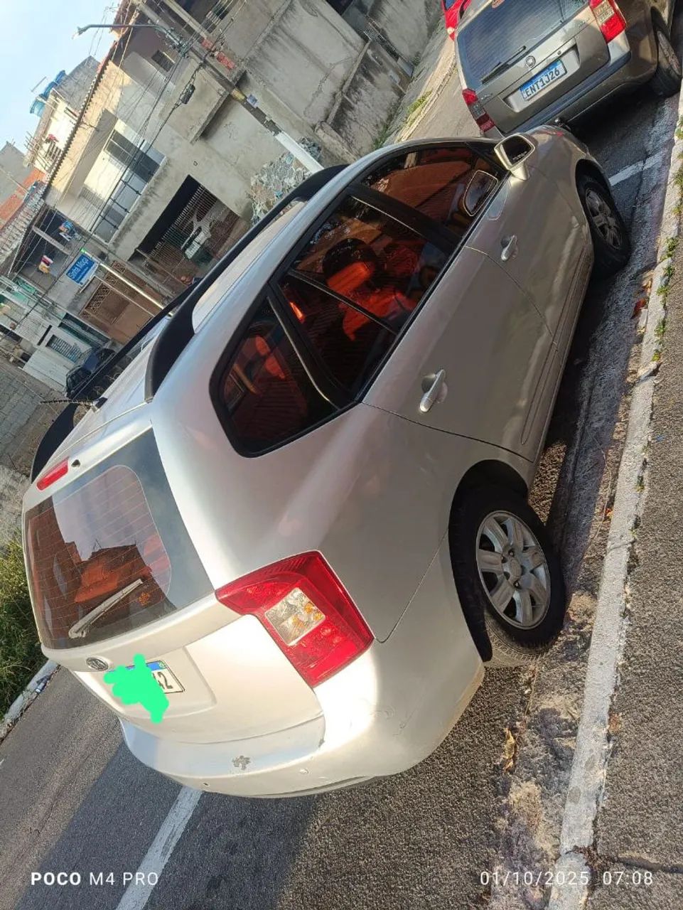 KIA Carens Carens EX 2.0 16V Aut. 2009