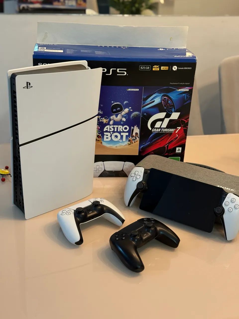 PS5 MÍDI DIGITAL + PORTAL + 2 CONTROLE - Consoles de Vídeo Game