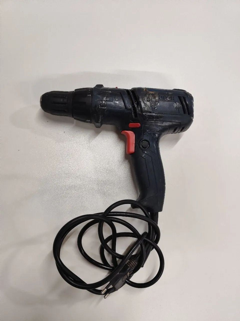 Parafusadeira Bosch semi nova  - Foto 2