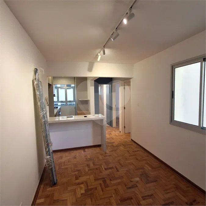 Apartamento com 2 quartos para locação em Vila madalena - SP