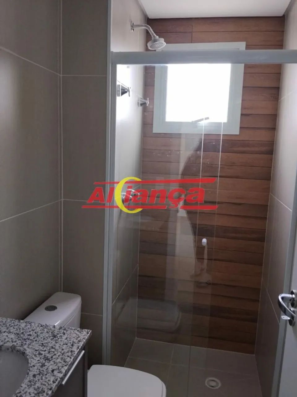 APARTAMENTO COM 2 DORMITÓRIOS - 2 VAGAS DE GARAGEM - 55m²- VILA GALVAO - R$ 3200,00 - Foto 11
