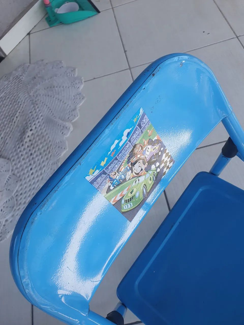 Mesa infantil com 2 cadeiras azul - Foto 4
