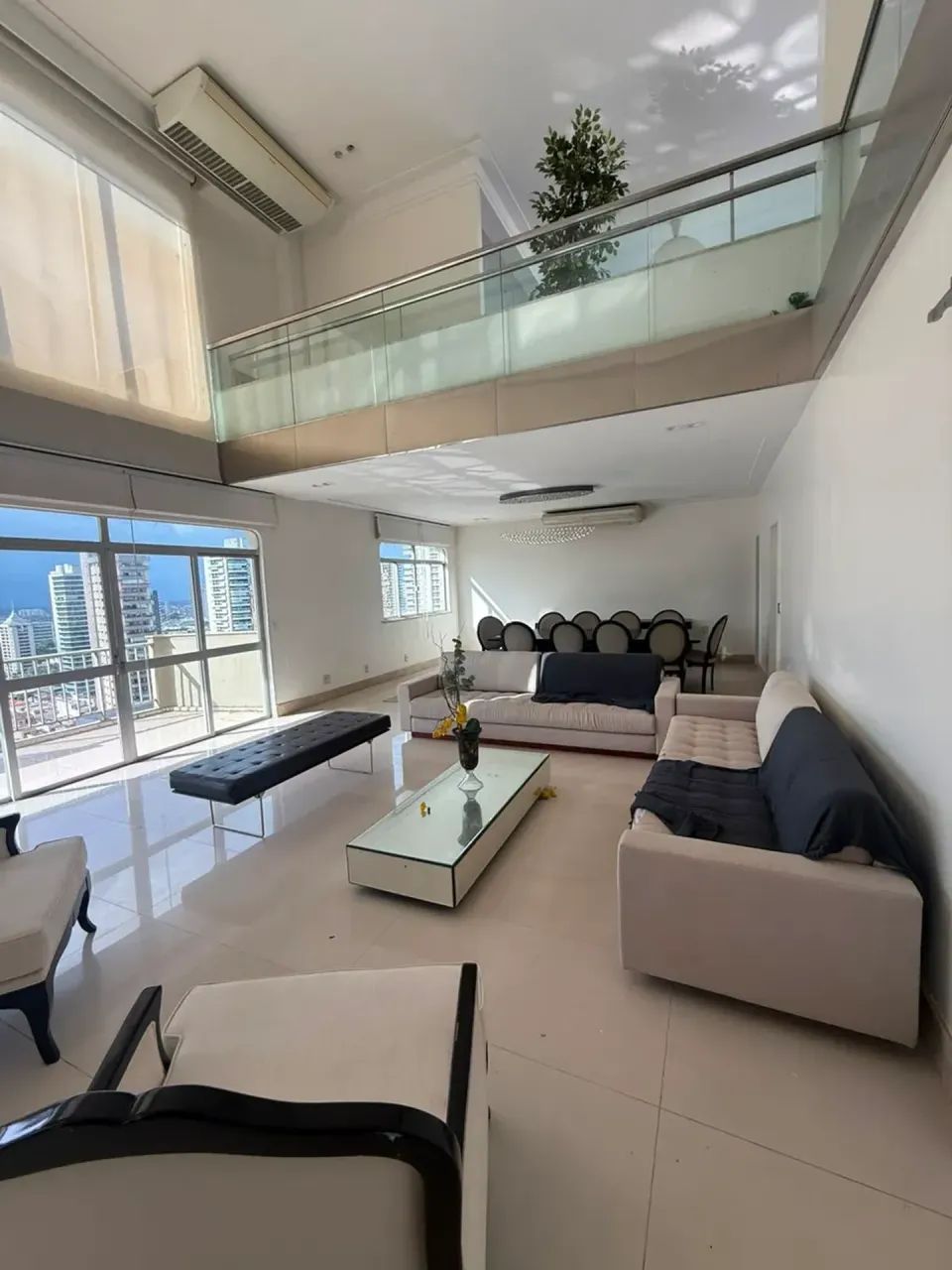 Cobertura Triplex para venda no Ed. Dulce Miranda. - Foto 2