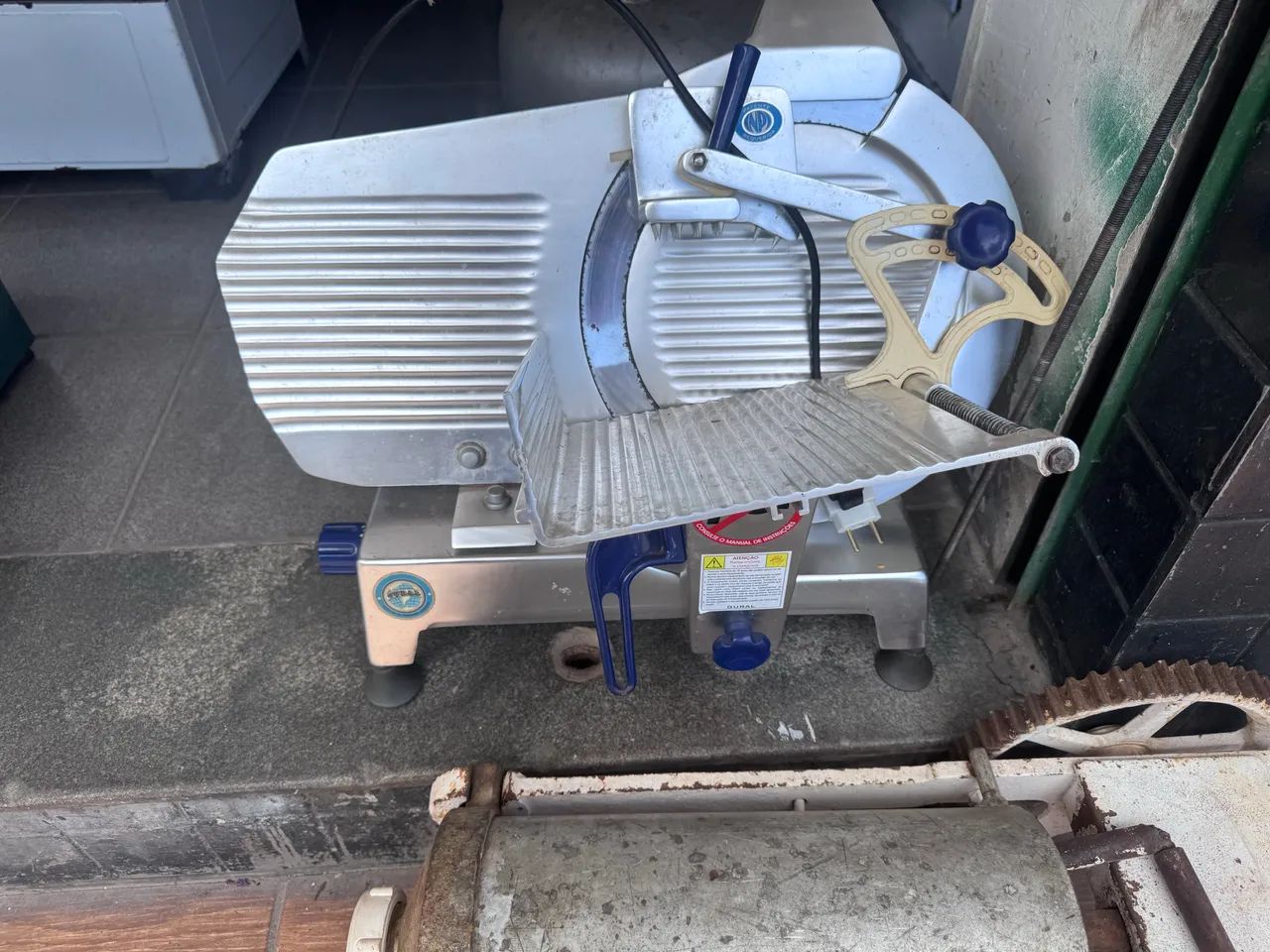 Cortador de frios Gural GLP 330 