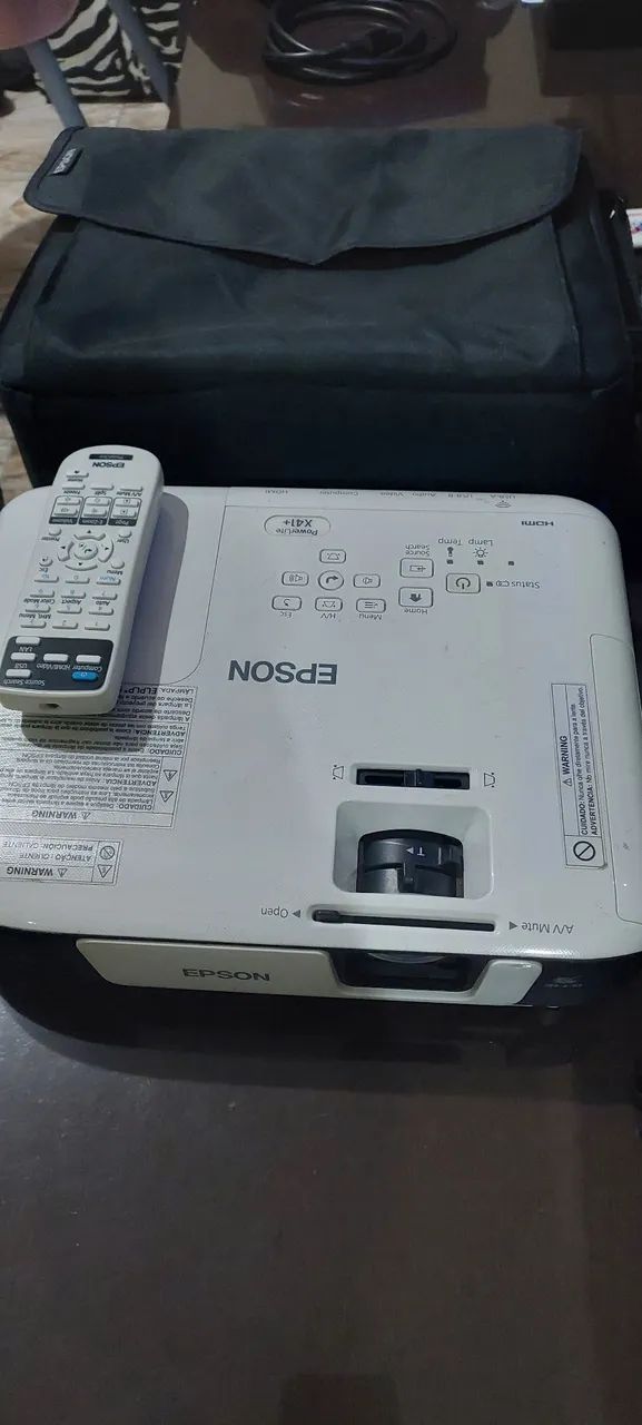 Projetor Epson PowerLite X41+  - Foto 3