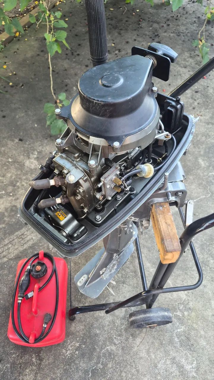Motor de popa 8 hp - Foto 4